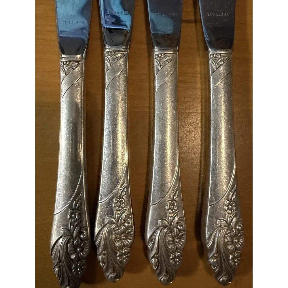 Lot 4 Oneida Community Evening Star Dinner Knives Stainless Blades Silverplate